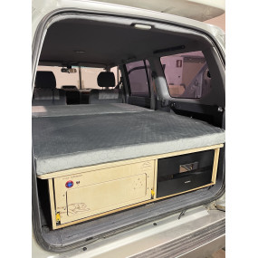 Camping Box Wild Ultimate (acqua, cucina, frigorifero, batteria)