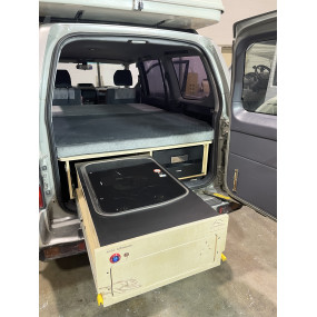 Camping Box Wild Ultimate (acqua, cucina, frigorifero, batteria)