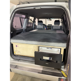 Camping Box Wild Ultimate (acqua, cucina, frigorifero, batteria)